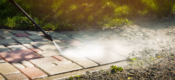 Best Sign and Awning Cleaning  in Newpt, OR